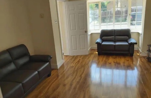 Dunstable Apartamento | 4 bedroom house houghton regis