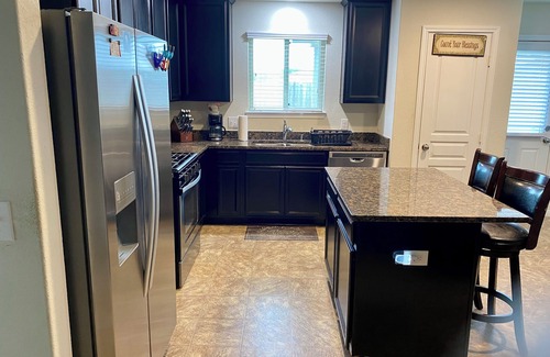 Missouri City Casa | 4-bedroom house in welcoming Missouri City with WiFi, AC near NRG Stadium