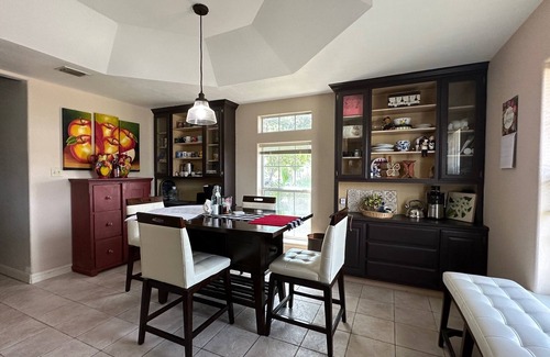 McAllen Casa | 4-bedroom house in charming McAllen with WiFi, AC. Book now