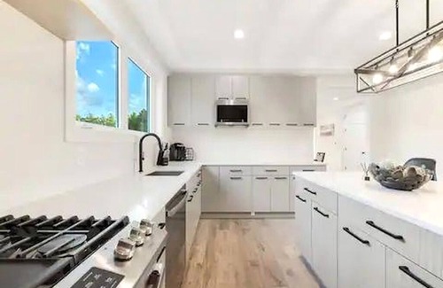 Warwick Casa | 4-bedroom house in charming Warwick with AC