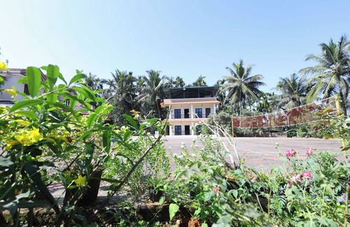 Adyar Casa | 4-bedroom house in enchanting Bantwal with WiFi, AC. Enjoy your stay