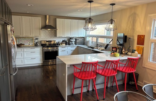 La Grange Casa | 4-bedroom house in fantastic La Grange with WiFi, fitness room
