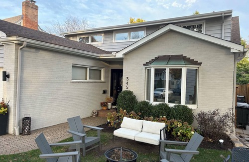 La Grange Casa | 4-bedroom house in fantastic La Grange with WiFi, fitness room