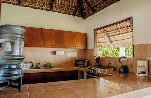 Acajutla Casa | 4-bedroom house in Playa Costa Azul, ideal for families and sharing with friends