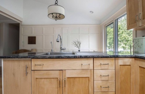 Haversham Casa | 4-bedroom house in Shelter Harbor w/ private access to pristine Weekapaug Beach