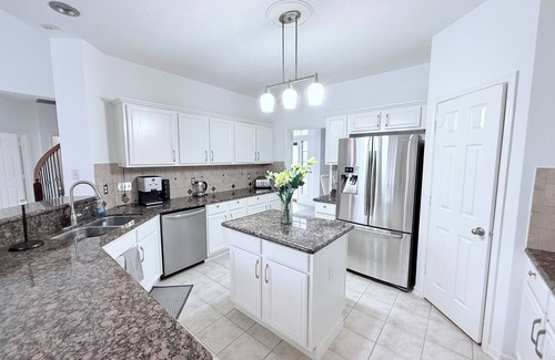Louetta Casa | 4-bedroom house in wonderful Spring with a pool