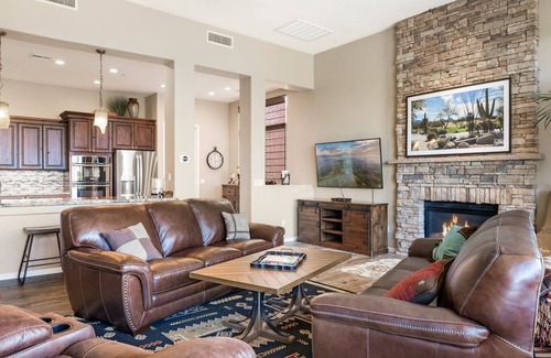 Legend Trail Casa | 4-bedroom house w/separate full bed & bath Casita. Pool & Hot tub. Scottsdale