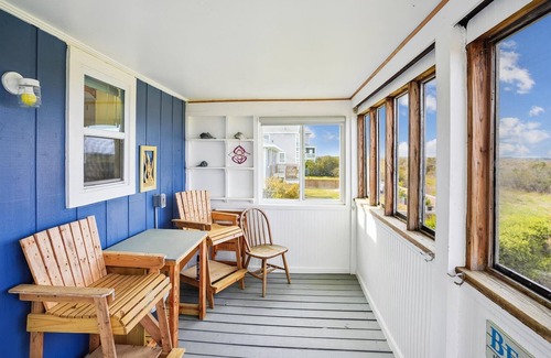 South Nags Head Casa | 4 bedroom in Nags Head, 5 minute walk to the beach! Outdoor amenities galore!