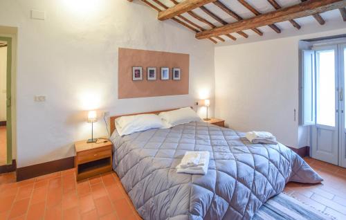 Paciano Apartamento | 4 Bedroom Lovely Apartment In Paciano