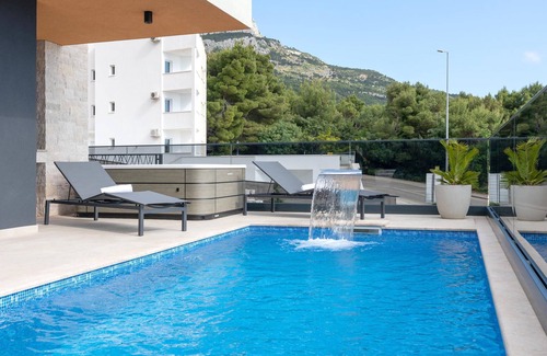 Baska Voda Casa | Hermosa casa de 4 dormitorios en Bast