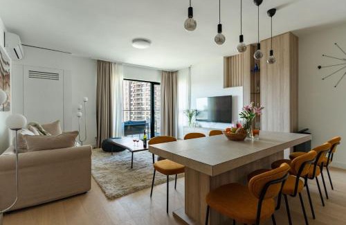 Sarajevska Apartamento | 4 bedroom luxury apartment with park & river view