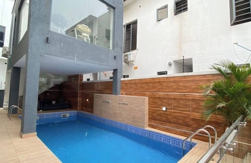 Ofin Casa | 4 Bedroom luxury terrace house