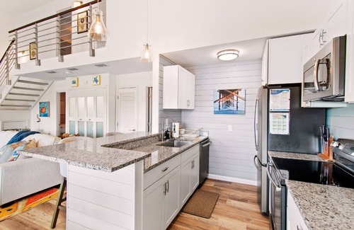 Ocean Isle Beach Casa | 4 Bedroom, newly updated on a Natural Canal!