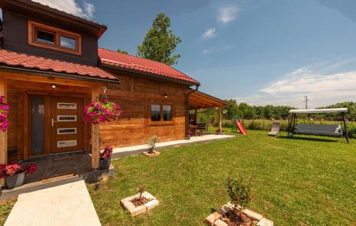 Gospic Casa | 4 Bedroom Nice Home In Gospic