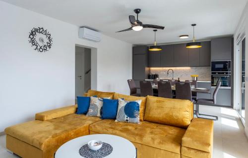 Medulin Casa | 4 Bedroom Nice Home In Medulin