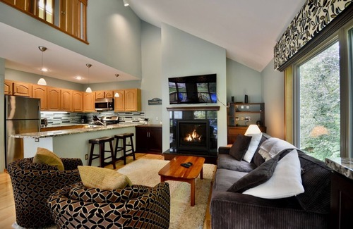 Carrabassett Valley Condominio | 4-Bedroom On The Glade Trail at Sugarloaf!
