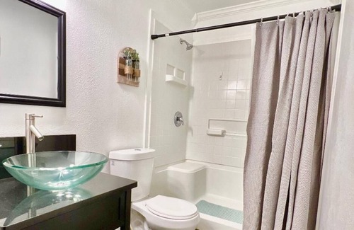Bossier City Casa | 4 Bedroom Older Home Really Close to Barksdale AFB