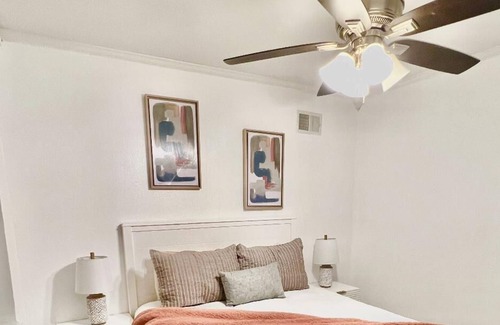Bossier City Casa | 4 Bedroom Older Home Really Close to Barksdale AFB