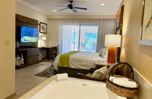 Loreto Complejo | 4-Bedroom Penthouse at Villas del Palmar Loreto Resort – Ultimate Luxury Awaits