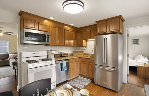 Chico Casa | 4 bedroom Private House in Central Chico
