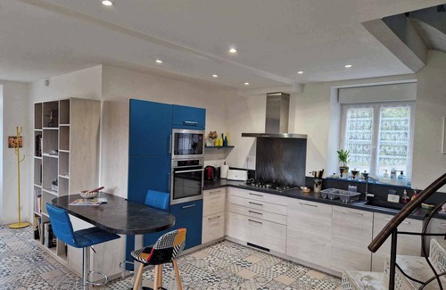 Crezancy-en-Sancerre Casa | 4 Bedroom Private vacation home in Reigny