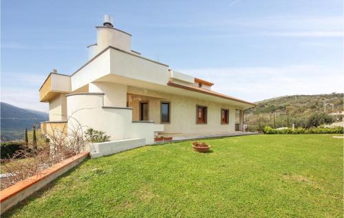 Roccadaspide Casa | 4 Bedroom Stunning Home In Roccadaspide