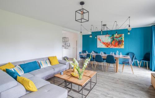 Cancale Casa | 4 Bedroom Stunning Home In Cancale