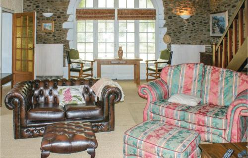 Escos Casa | 4 Bedroom Stunning Home In Escos