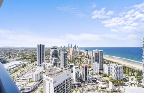 Broadbeach Apartamento | 4 Bedroom Sub Penthouse High Floor, Ocean Views