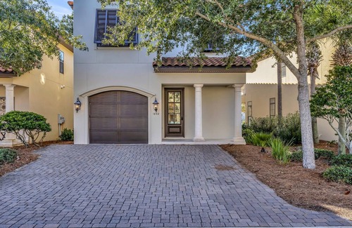 Villa Lago Condominio | 4 Bedroom Townhome - Villa Lago at Sandestin Golf & Beach Resort!