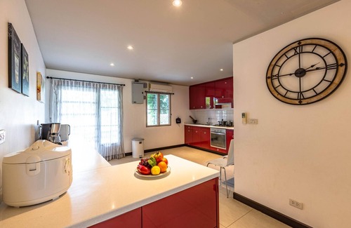 Khao Takiab Casa | 4 Bedroom Townhouse in Great Location! (BSS)