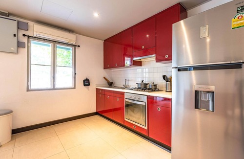 Khao Takiab Casa | 4 Bedroom Townhouse in Great Location! (BSS)