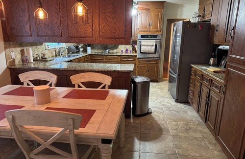 High Point Casa | 4-bedroom vacation home 7 minutes from High Point University