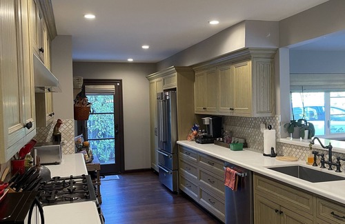 North Arroyo Casa | 4-bedroom vacation home just 15-minute walk to Rose Bowl Stadium