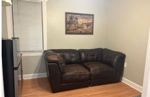 Teaneck Casa | 4-bedroom vacation home just 20 mins to NYS times Square.