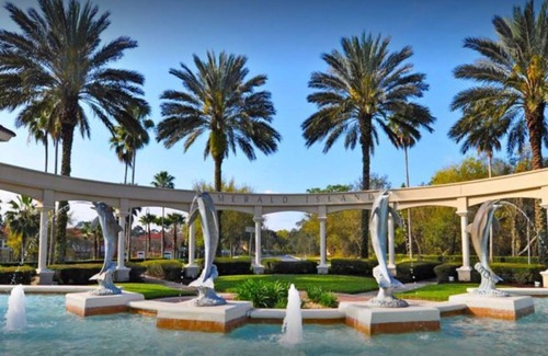 West Kissimmee Villa | Villa de 4 dormitorios a 2 millas de la entrada de Disney Kissimmee Us192