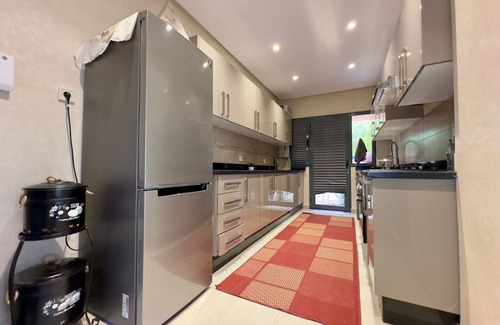 Annakhil Villa | 4-bedroom villa in charming Marrakesh with AC