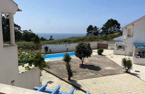 Nazare Villa | Villa de 4 habitaciones en condominio privado con piscina