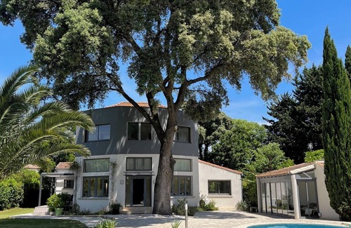 Castries Casa | 4 bedroom villa with 10x5 pool and gym