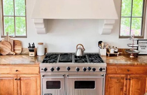 Ventura Villa | 4 bedroom villa with epic views near downtown Ojai