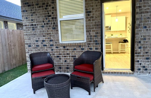 Conroe Casa | 4-Bedroomed Oasis near The Woodlands
