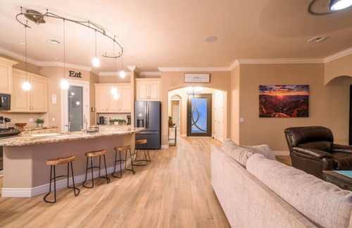 Lake Havasu City Casa | 4 Bedrooms 3 Bath Pool BBQ Bar Lake View
