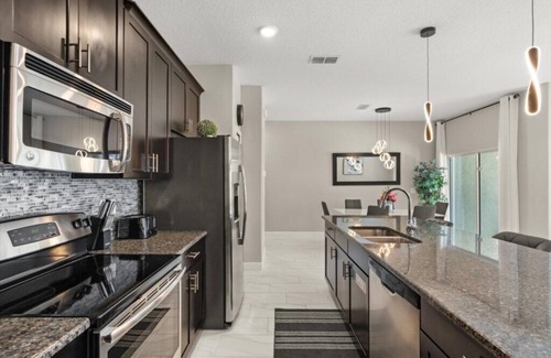 Kissimmee Casa | 4 Bedrooms/ 3 Bathrooms/ Storey Lake (4792CT)