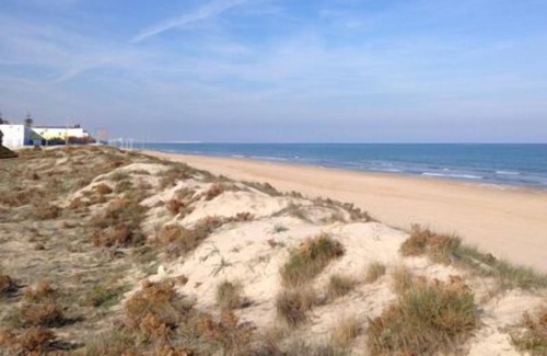 Platja de Piles Apartamento | Piles - Apartment - Sleeps 7 - Parking - Seafront