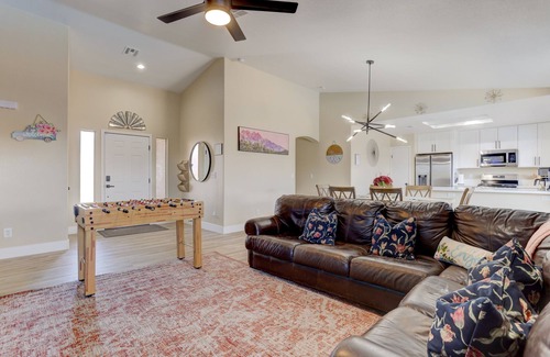 North Las Vegas Casa | 4 Bedrooms, Spacious, Beach House - Single Floor - Great Value