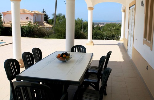 Patroves Casa | Villa T4 Albufeira com piscina