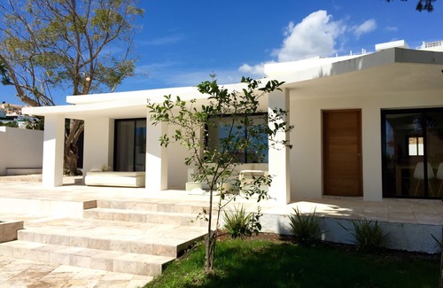 Torreblanca Villa | 4 camas y 4 baños, a 150 metros de la playa, piscina privada, barbacoa