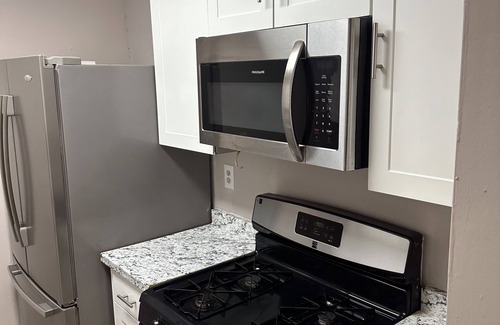 Riverdale Casa | 4 Beds, King Included house with AC, WiFi in awesome Atlanta near airport!!!