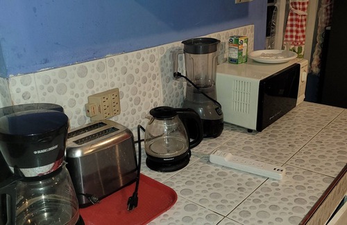 Yallahs Apartamento | Jamaica St. Thomas Country Style living.