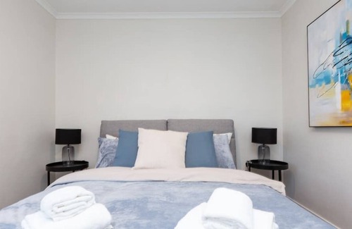 Truganina Casa | 4 BR cozy house in Truganina